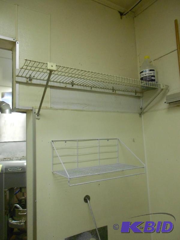 2 Wire Shelves