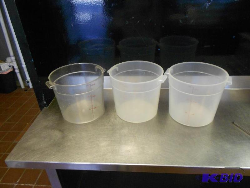 3 6 Quart Cambro Containers