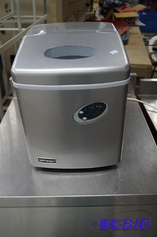 portable ice maker
