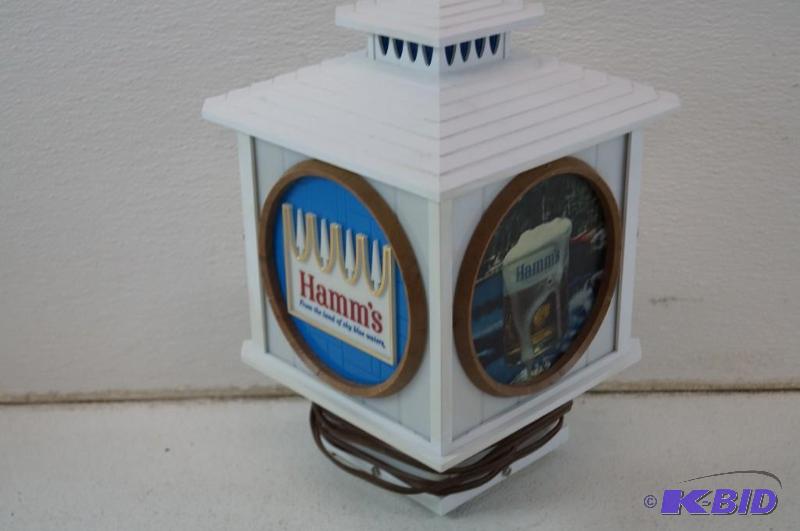 Hamms wall lamp