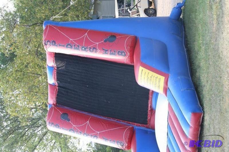 lot 30 image: Spiders&nbspWeb Inflatable Velcro wall 16 ...