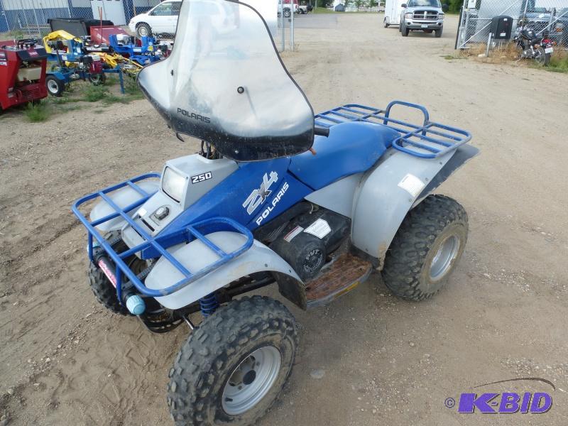 lot 9 image: 1995 Polaris Sportsmen 250 ATV Has 250 cc en...
