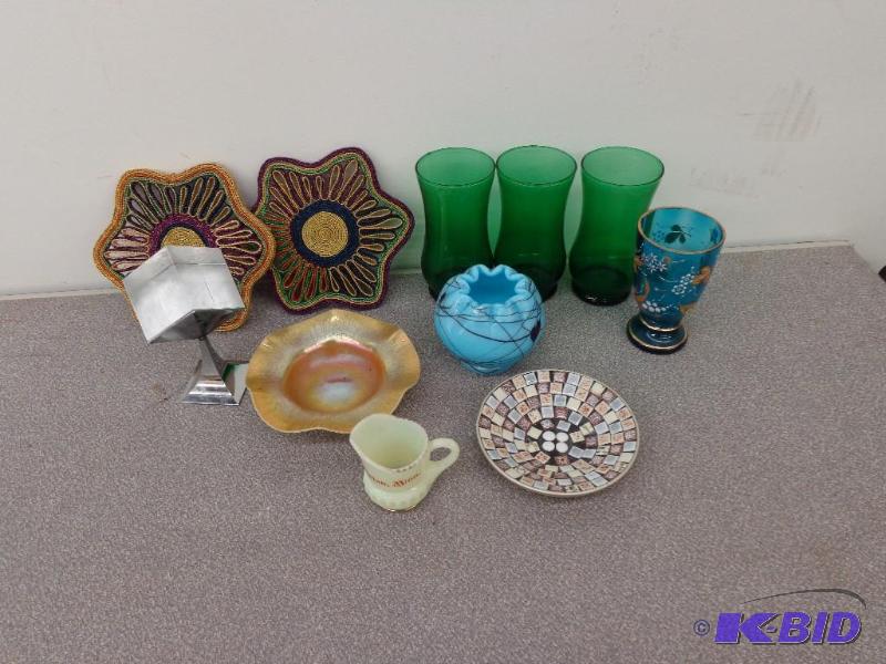 Various Misc Items Table Pads 7&quot Quantit...