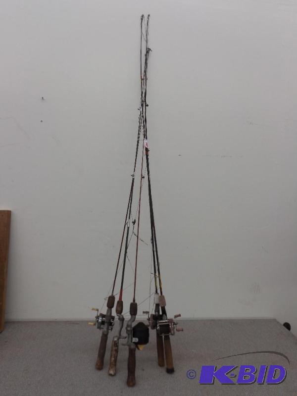 Vintage Fishing Rods Rods are 4 12 to 5 Lo...