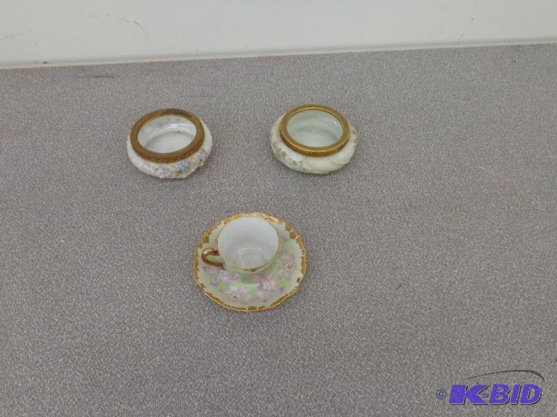 Various Tea Pots, Cups and Saucers 4&quot Te...