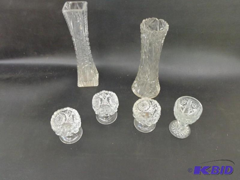 Small Salt Cellars&nbspand A Flower Vase 2&q...
