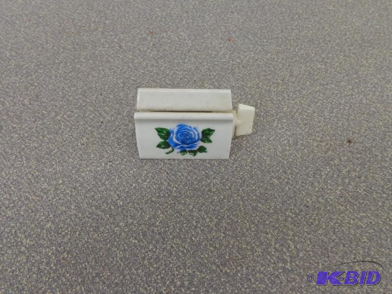 Floral Design Made in Germany Has Handles and...