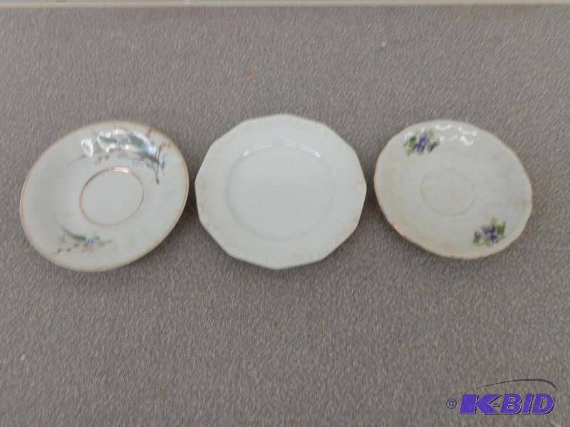 JapaneseGerman Saucers Ucagco Ceramics Japan...