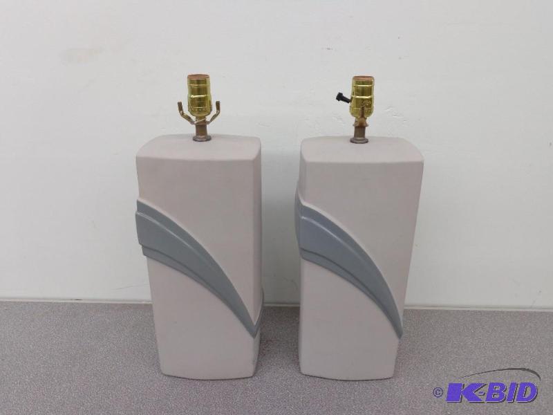 2 Ceramic Lamps (1) 206 on bottom Levition 25...