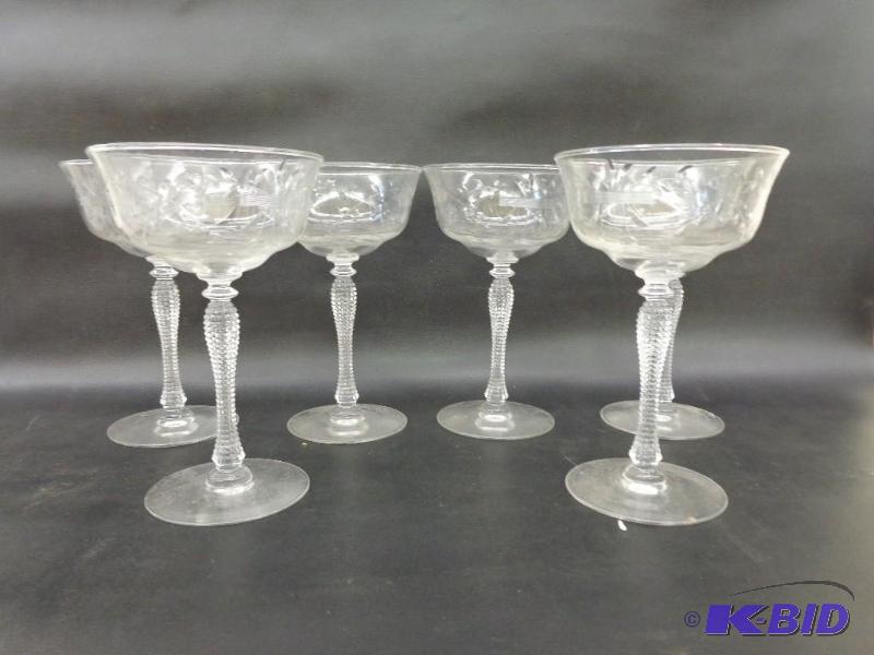 Filigree Pattern Champagne Glasses 3 12&quot...