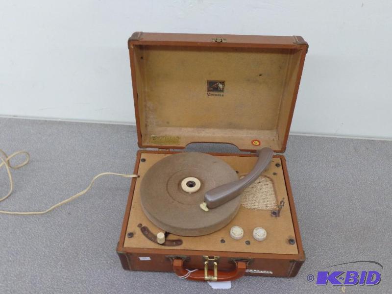 RCA Victrola Suitcase Record Player Model 7-E...