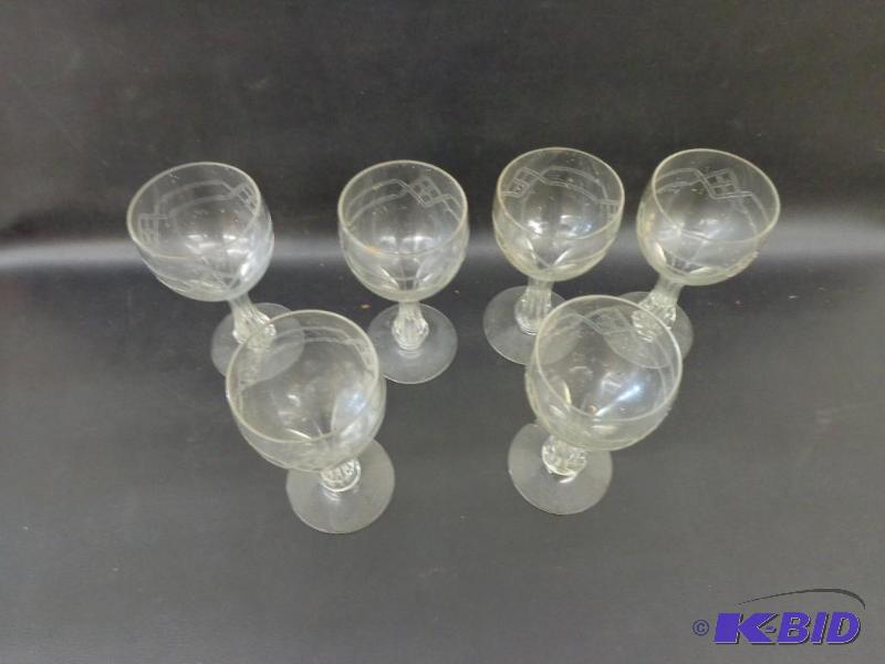 6 Glass Serving Goblets with Hollow Stems Uni...