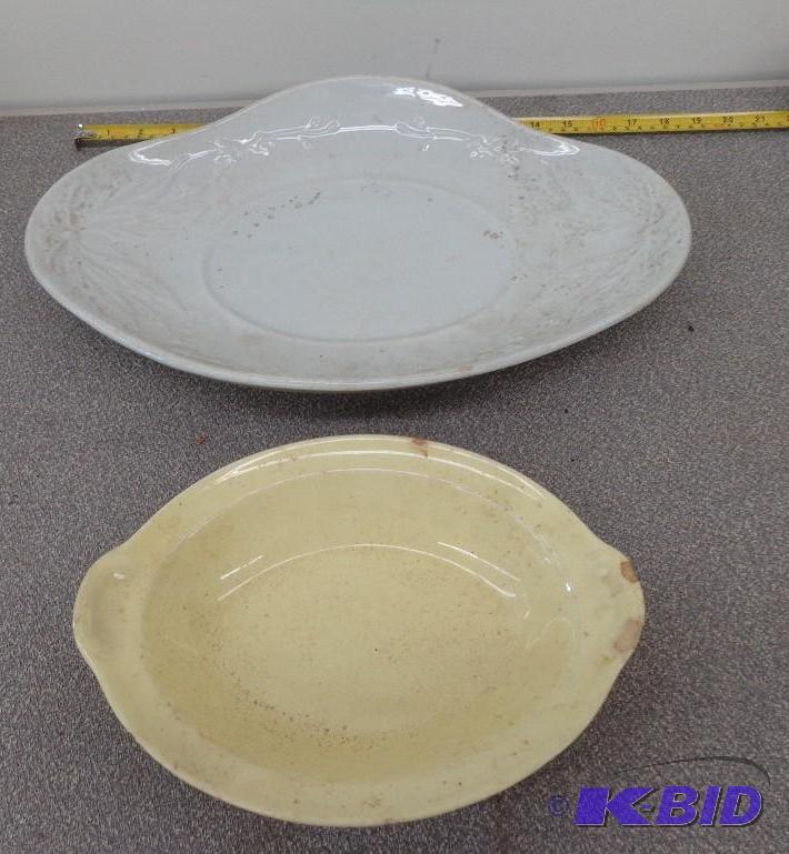 Vintage Serving Trays 16&quot x 11&quot Whi...