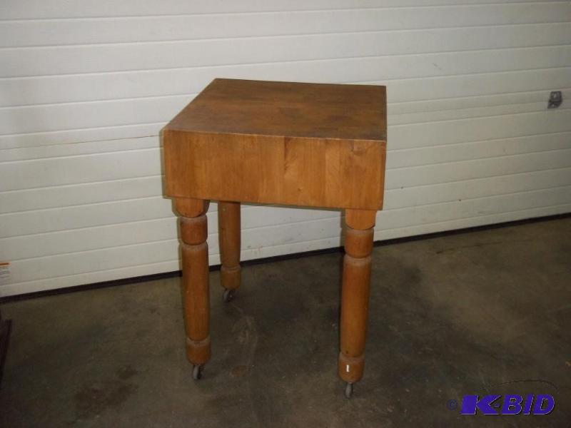 lot 132 image: Butcher Block Table on wheels...