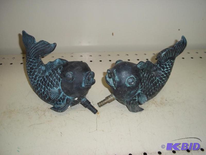 lot 143 image: Fountain Fish...