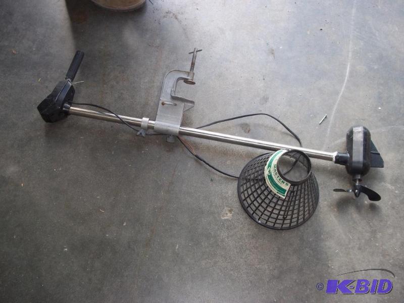 lot 50 image: Jetco Trolling Motor...