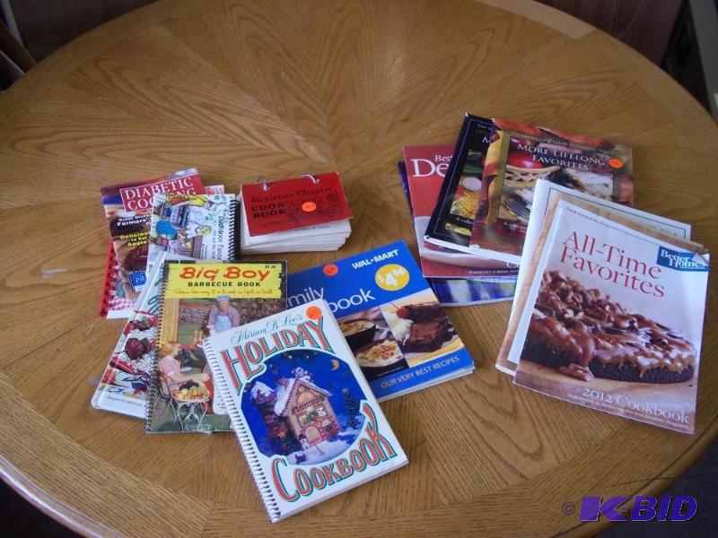lot 62 image: Cookbooks...