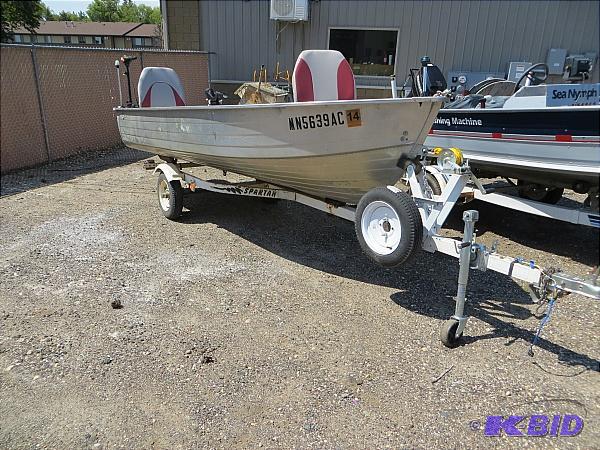 lot 2 image: 1997 14 foot Mirrocraft&nbspFishing Boat wit...