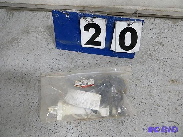 lot 20 image: Toilet Repair Kit....