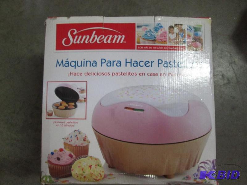 sunbeam cupcake maker, makes delicious cupcak...