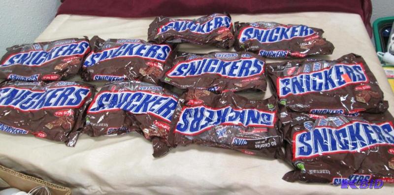 Qty 10 pkg of Fun size snickers 11.18 oz exp ...