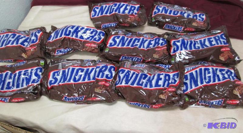 Qty 10 pkg of Fun size snickers 11.18 oz exp ...