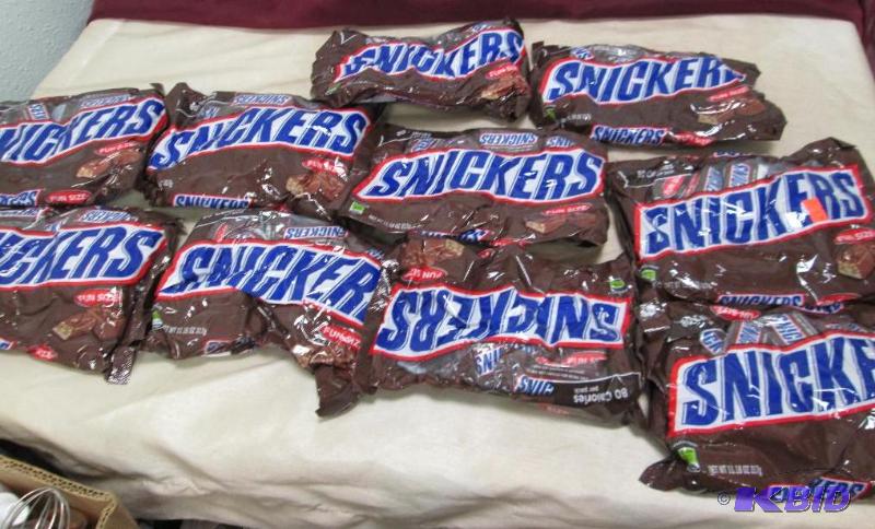 Qty 10 pkg of Fun size snickers 11.18 oz exp ...