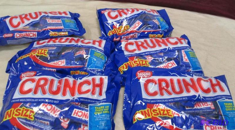 Qty 6 pkg of Fun Size Nestle Crunch size 11 o...