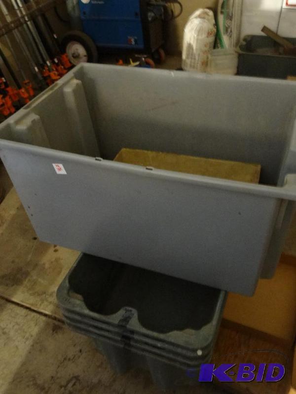 lot 102 image: 5 Grey Plastic Tubs...