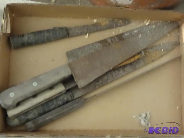 lot 118 image: Misc. Vintage Knives...