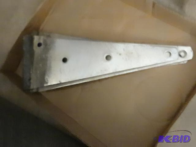 lot 131 image: 12" hinges. Qty 2...