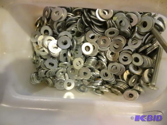 lot 323 image: Bucket Full of Washers 38...