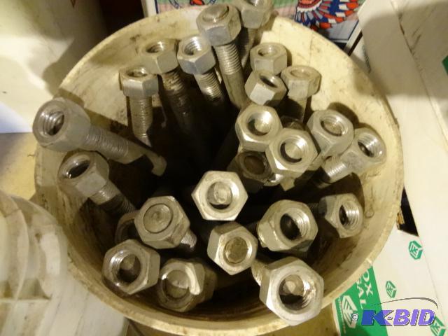 lot 325 image: Large Carriage Bolts with Nuts 10"...