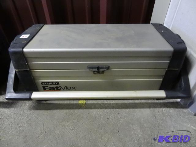 lot 35 image: Stanley fat max tool box. 26 x 10...