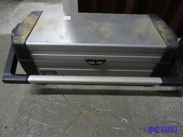 lot 36 image: Stanley fat max tool box. 26 x 10...