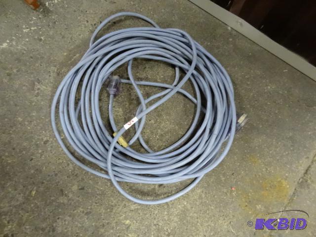 lot 75 image: 50 extension cord...