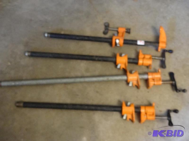 lot 96 image: 4-20" Pipe Clamps...