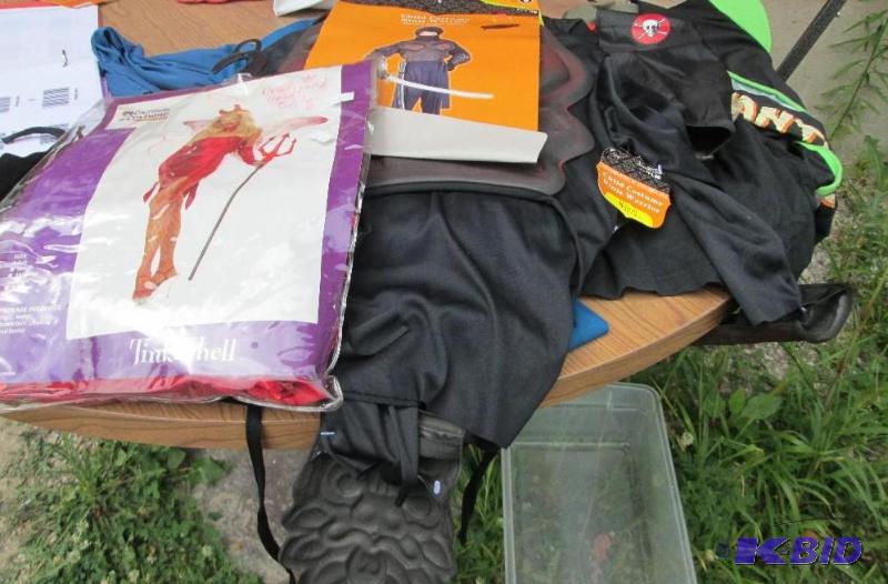 mixed lot of costumes and accessories...