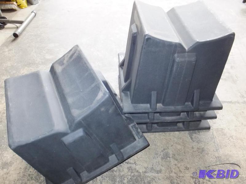 Pontoon Boat Supports