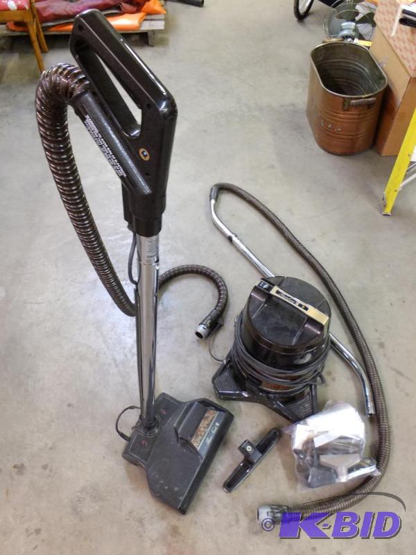 Vacuum Cleaner