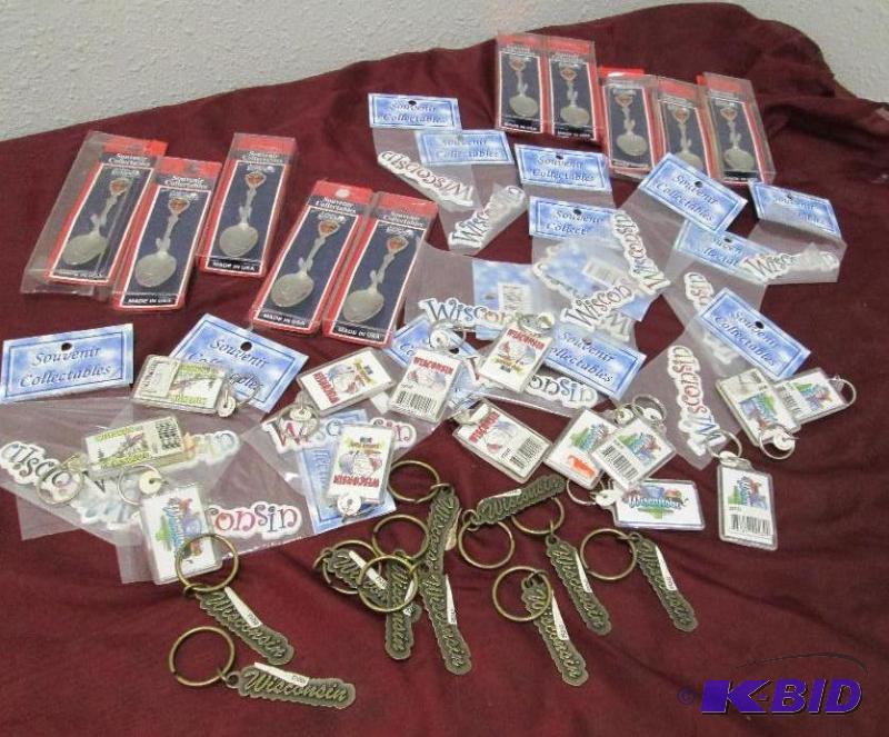 lot 178 image: Qty 49 Wisconsin spoon, different kinds of ke...