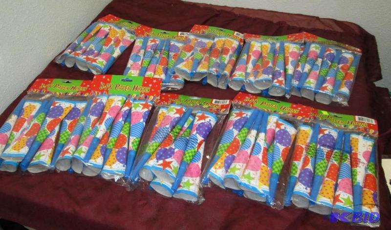 lot 191 image: Qty 10 8-pk paper horns...