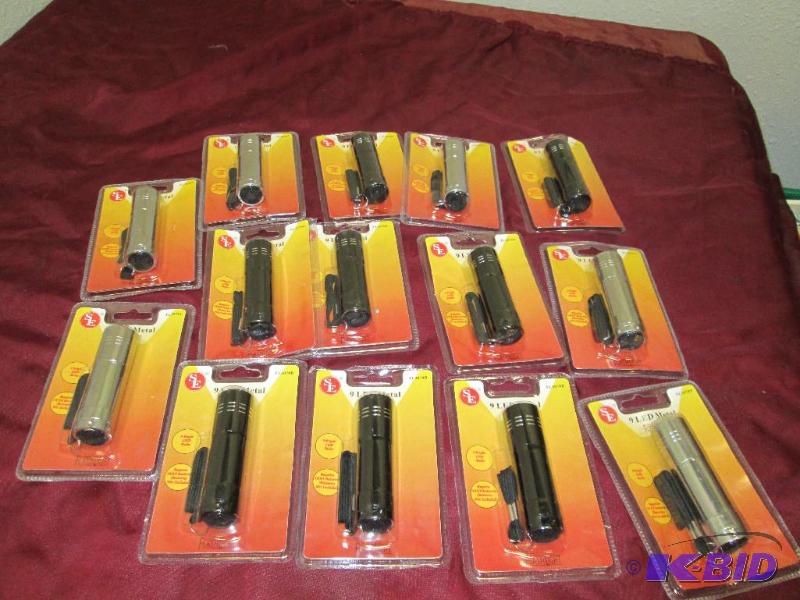 lot 199 image: Qty 12 SE Led Metal flashlight colors black a...