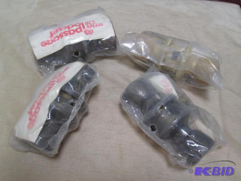lot 247 image: Qty 4 lock set...