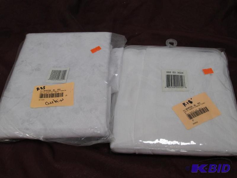 lot 251 image: Qty 2pkg of white curtain...