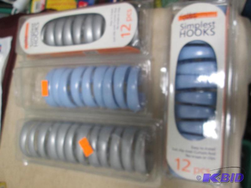lot 291 image: Qty 4 Cotton Valley simplest hooks  colors bl...