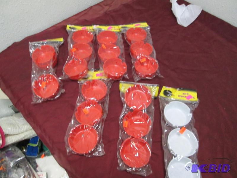 lot 317 image: Qty 7- 3 pack Ashtrays...