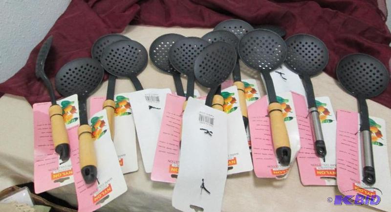 lot 53 image: Qty 13 Nylon Kitchen ware collection slotted ...