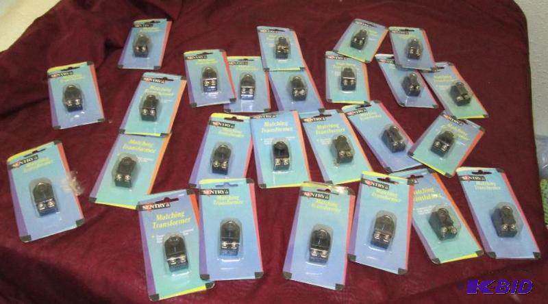 lot 63 image: Qty 25 Sentry Matching transformer VIMTF...