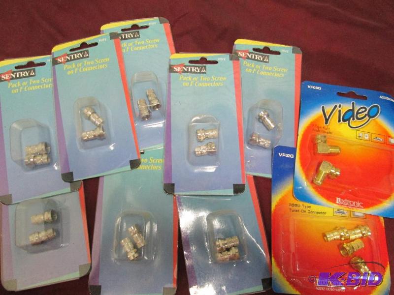 lot 73 image: Qty 10 Video F-type angle coupler (VF08G), Vi...